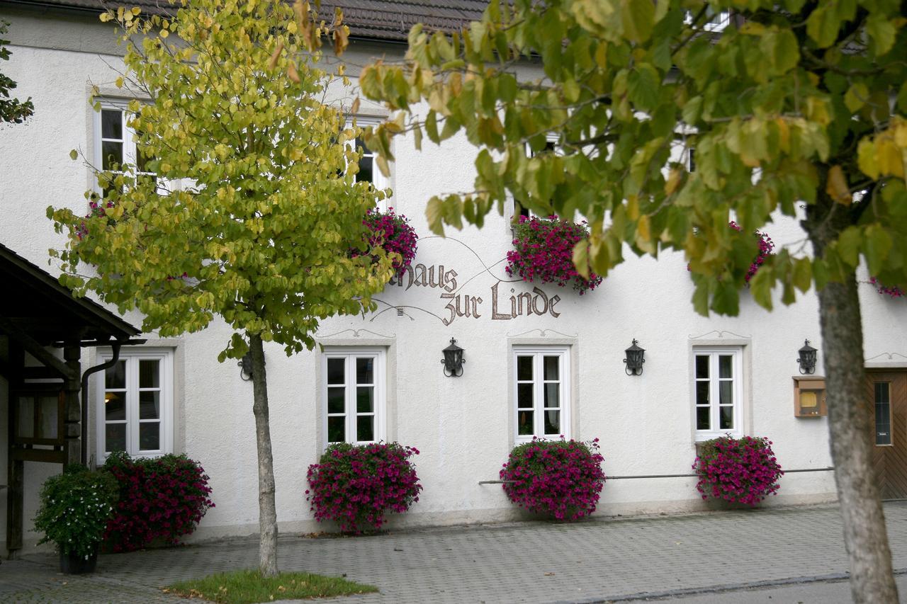 Hohenpolding Gasthaus Zur Linde מראה חיצוני תמונה